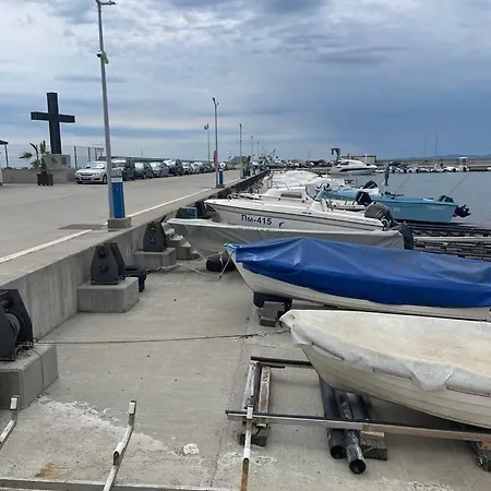 Atlantic Apartment Pomorie